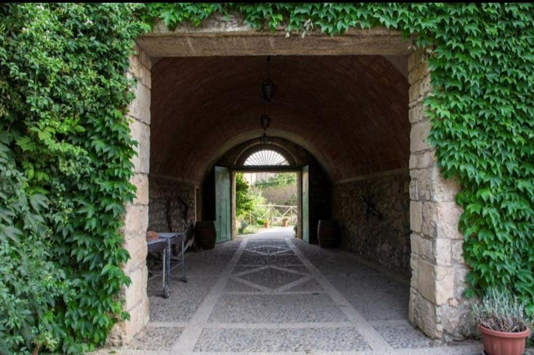 Agriturismo Feudo Tudia Landro Eksteriør bilde